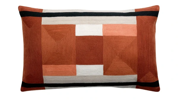 Livraison internationale Coussin à Motifs Brodé Rouge 40 X 65 Cm KUBY 1